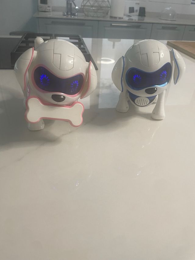 2 Perros robot interactivos Rock