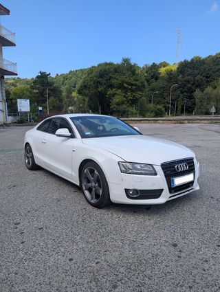 Audi A5 Coupé 2.0 TFSI Quattro 211CV / S-line