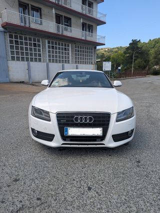 Audi A5 Coupé 2.0 TFSI Quattro 211CV / S-line