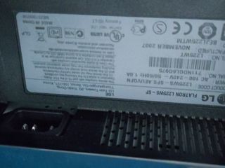 Monitor LG Flatron LCD - VGA