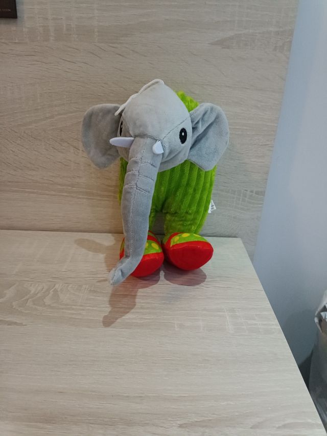 Peluche elefante Brainrot 24cm