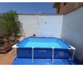 Piscina Intex desmontable azul