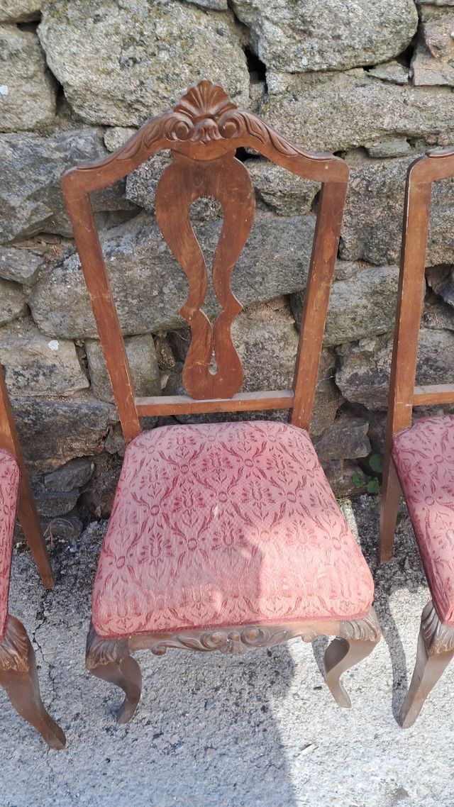 Sillas Isabelinas - 10 sillas antiguas