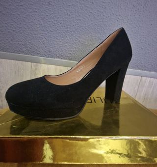 Zapatos negros tacón alto