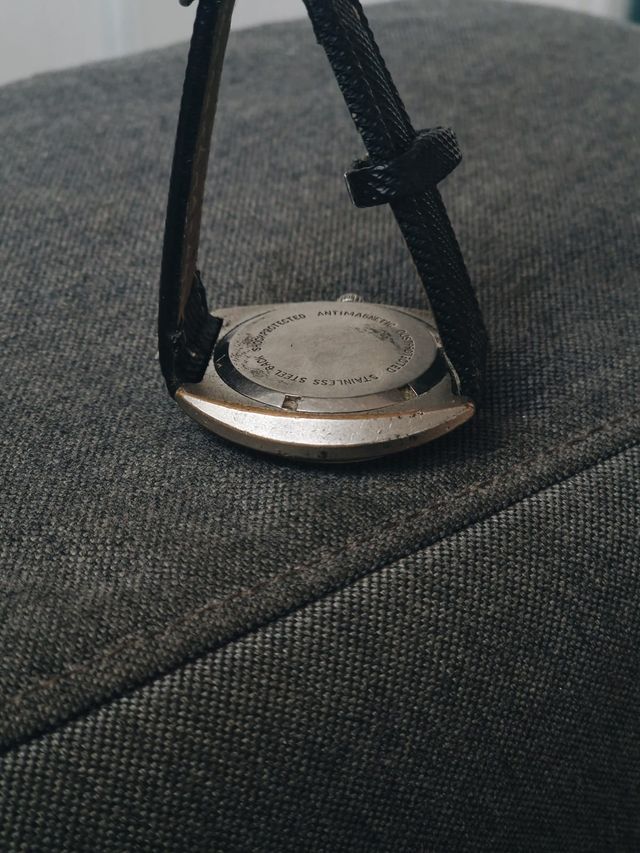 1970s Famory Special “UFO” Cal. FE 140-1