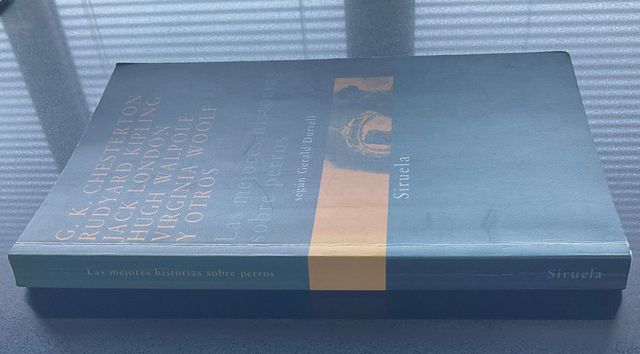 /|||Libro "Las mejores historias sobre perros".