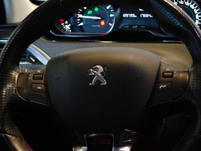 Peugeot 208 5P GT-Line 1.2L PT EAT6 110 S&S