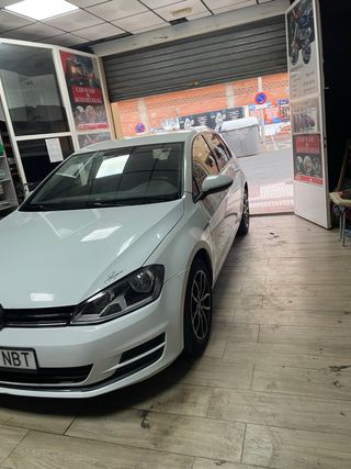 Volkswagen Golf 2013