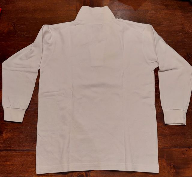 Uniforme escolar: 2 pantalones, 2 polos talla 10 a