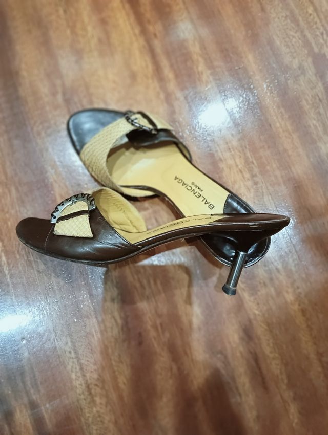Sandalias Balenciaga tacón camel-marrón chocolate