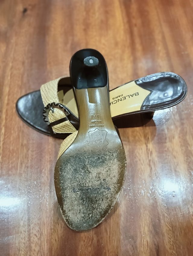 Sandalias Balenciaga tacón camel-marrón chocolate