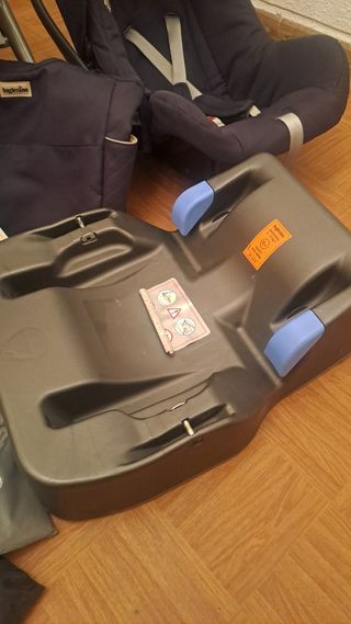 Cochecito bebé + capazo + silla auto
