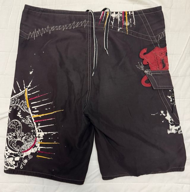 Bañadores tipo bermuda de diferentes marcas