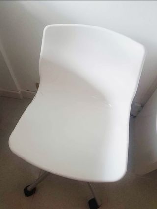Sedia Ikea bianca girevole