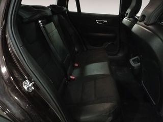 Volvo V60 D4 AWD