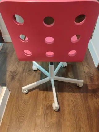 ESCRITORIO INFANTIL DIFERENTES ALTURAS + SILLA