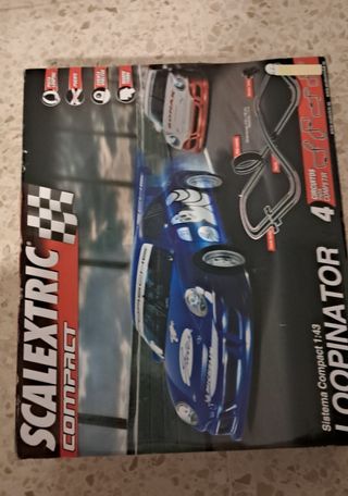 Scalextric Loopinator 4 Compact