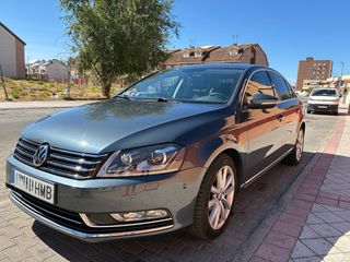 Volkswagen Passat 2012