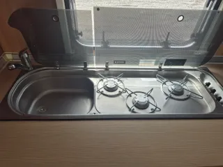 Caravana  Burstner  Averso Tres Ambientes