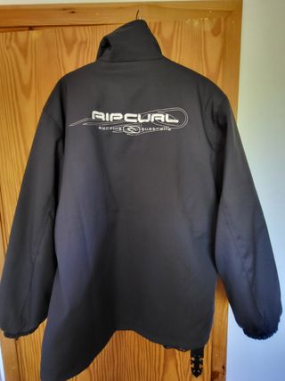 Cazadora Rip Curl negra hombre