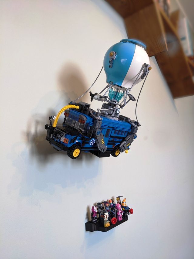LEGO Fortnite Battle Bus 77073 supporto a muro