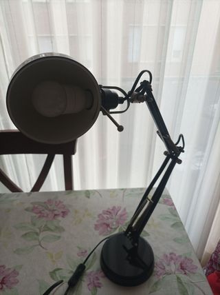 Lampara escritorio vintage negra