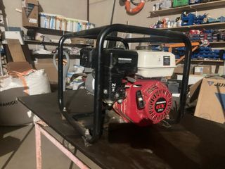 Bomba agua Honda GX160 usada