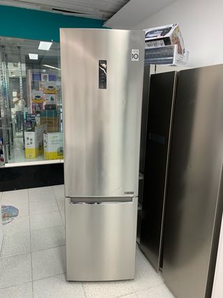 Nevera Combi 2m Con garantía 