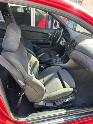 BMW 316ti 2004 AVERIADO