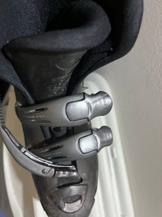 Patines negros de la talla 38 marca rollerblade