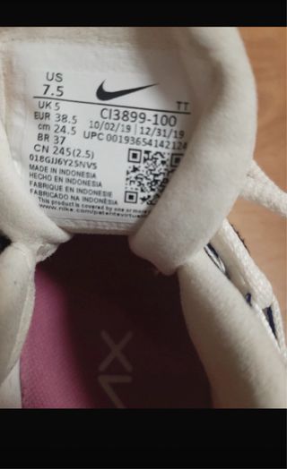 Nike Air Max 270 React - Blancas y Rosas