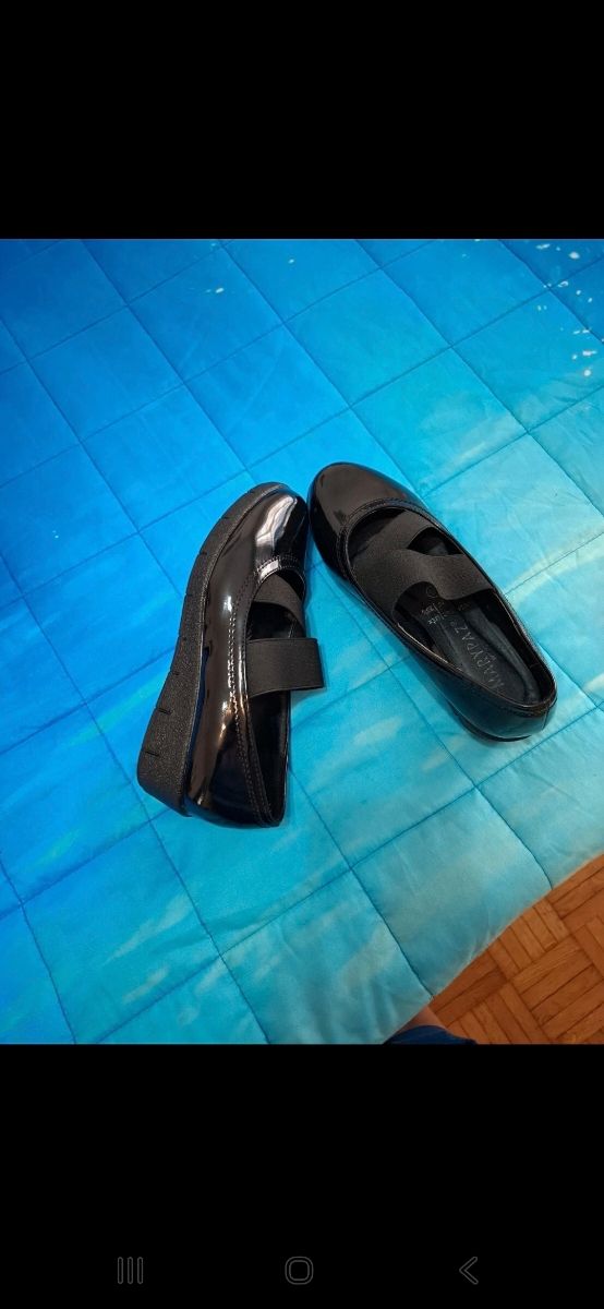 Scarpe nere  tg 36