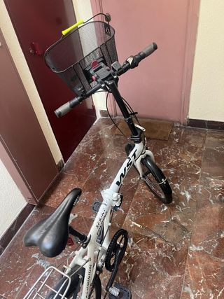 Bicicleta plegable WST ligera + cesta