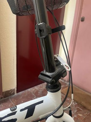 Bicicleta plegable WST ligera + cesta