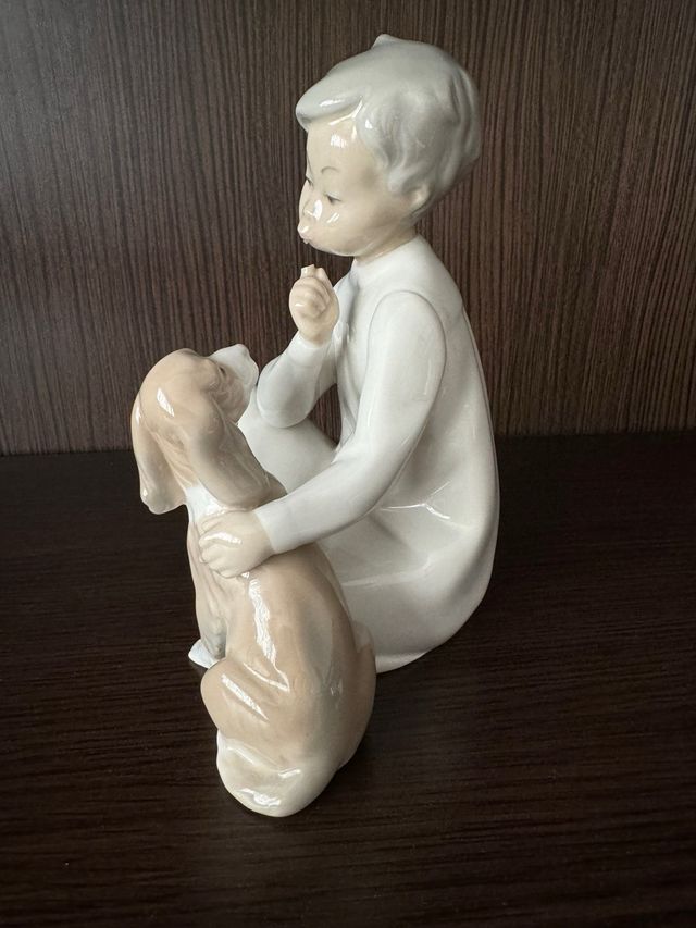 Figura Lladró:Niña con perro Lladró