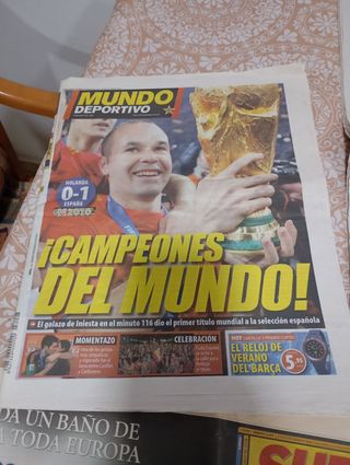 Periódicos conmemorativos selección española 
