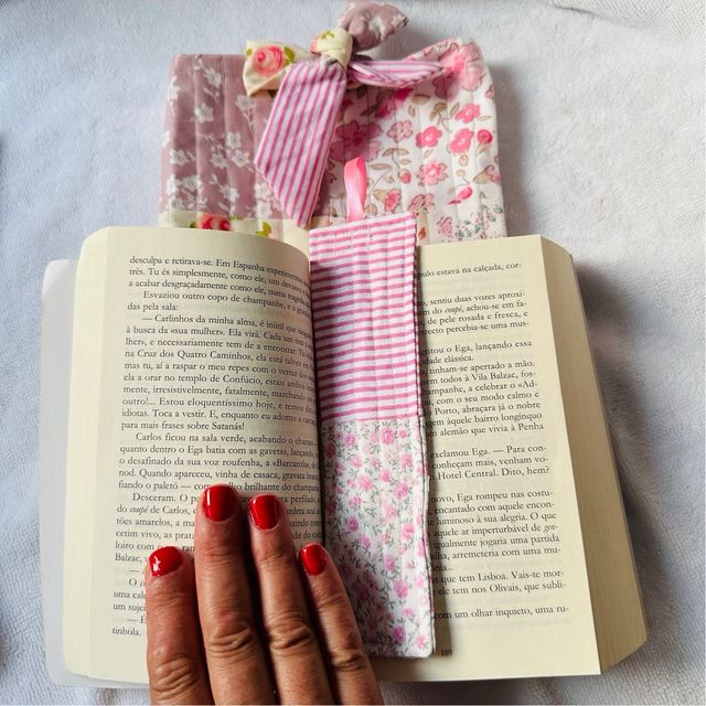 Capa p/Livro + Marcador - Rosa shabby chic