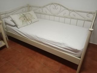 Sofá cama metal blanco roto