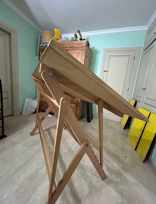 Mesa dibujo madera. Perfecto estado