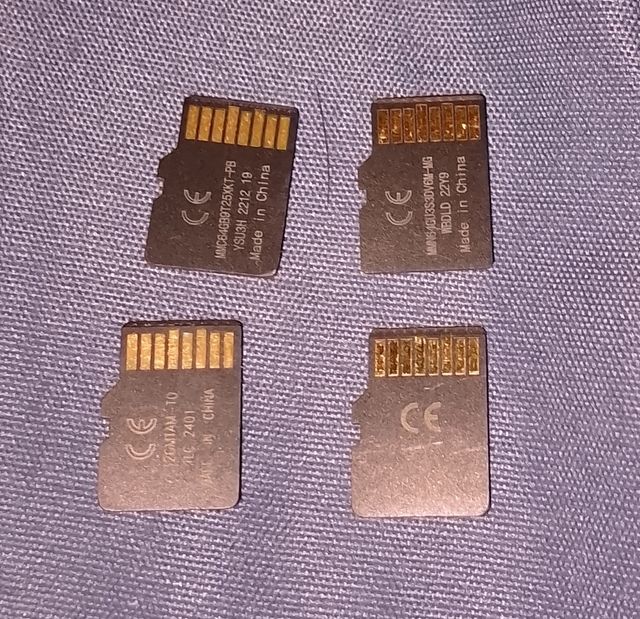 4 Micro SD 64 GB XC I