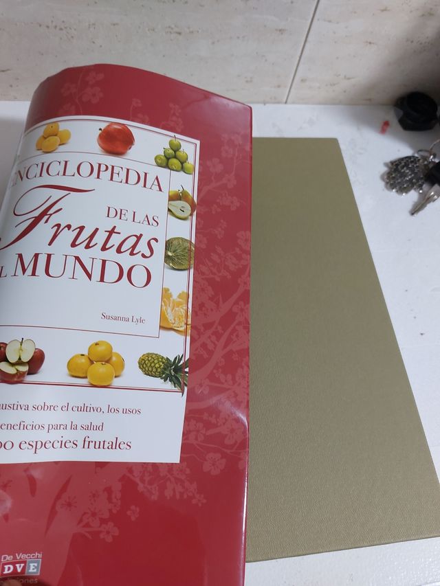 Enciclopedia de las Frutas del Mundo
