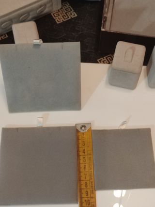 Expositor Joyas Terciopelo Gris