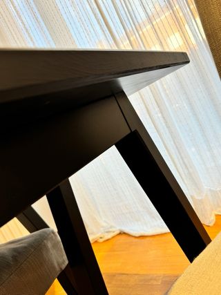 Mesa comedor + 4 sillas 