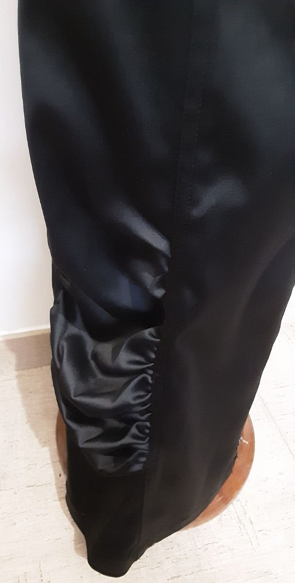 Gonna lunga nera Maska