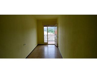 Piso en venta en Anglès