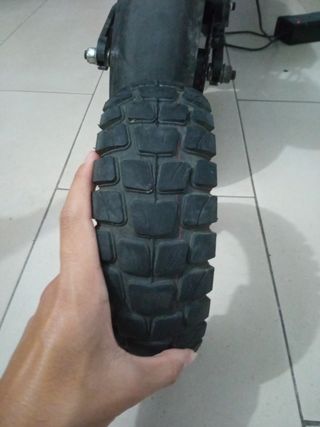 Neumático 255x80 de patinete eléctrico 