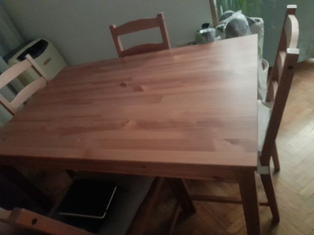 Mesa comedor y sillas mesa desmontada