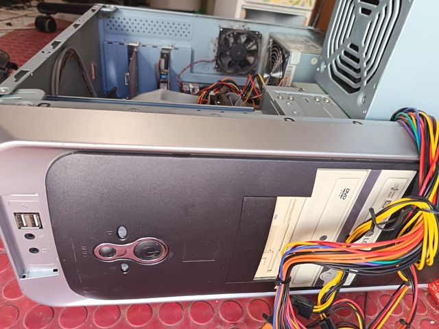 Alimentatori per PC 460W-500W