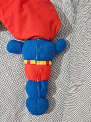 Gusiluz Superman