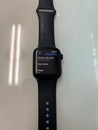 Apple Watch SE - 40 mm